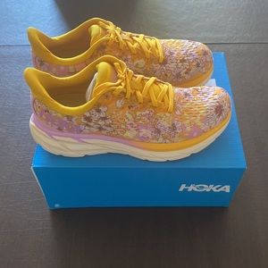 hoka x free people movement clifton 8 golden coast floral